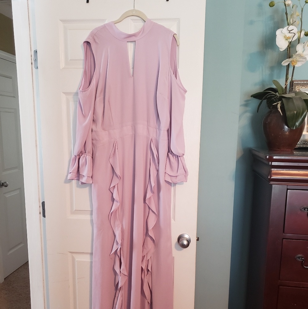 Dress - Picture 2 of 5